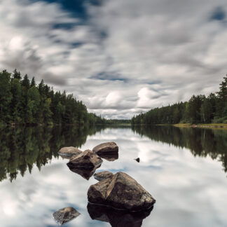 Mirroring Clouds af Mikkel Beiter